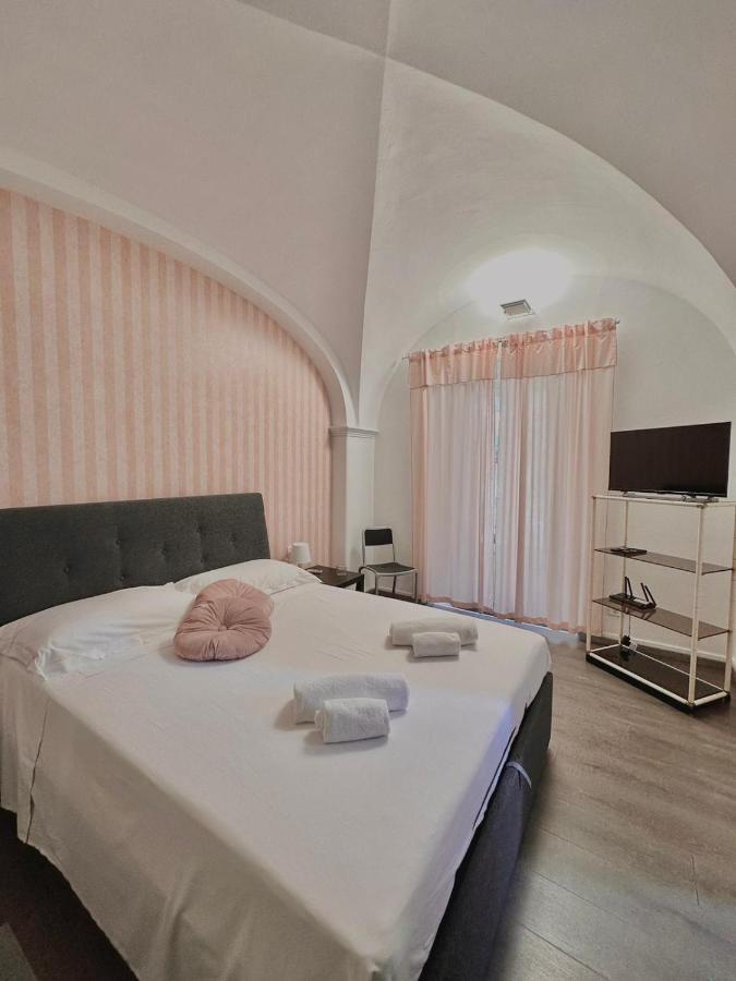 Duomo Rosa Home 卡塔尼亚 外观 照片